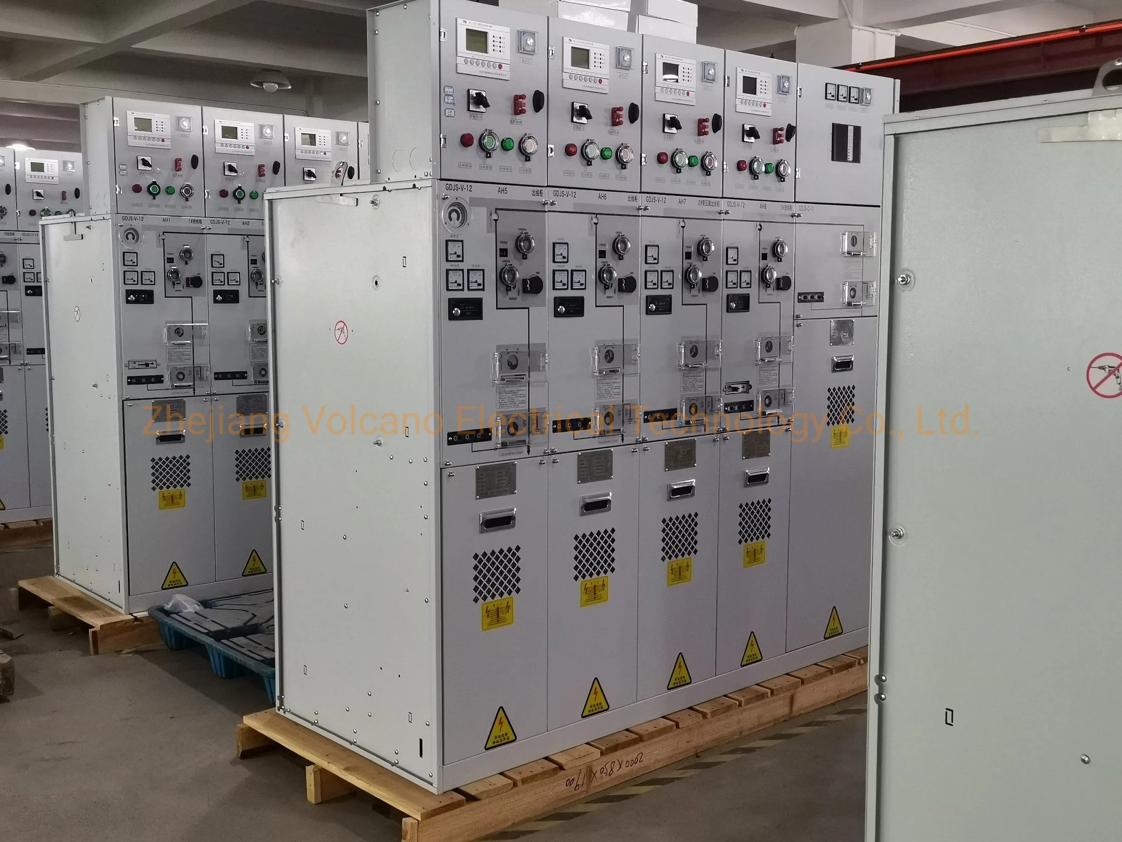 Appareillage de Commutation Haute Tension Isolé au Gaz à Enveloppe Métallique Série SRM